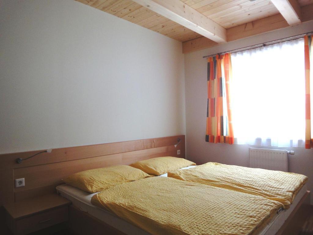 Ferienhof Gindl Und Gaestehaus Gindl Tauplitz Rum bild